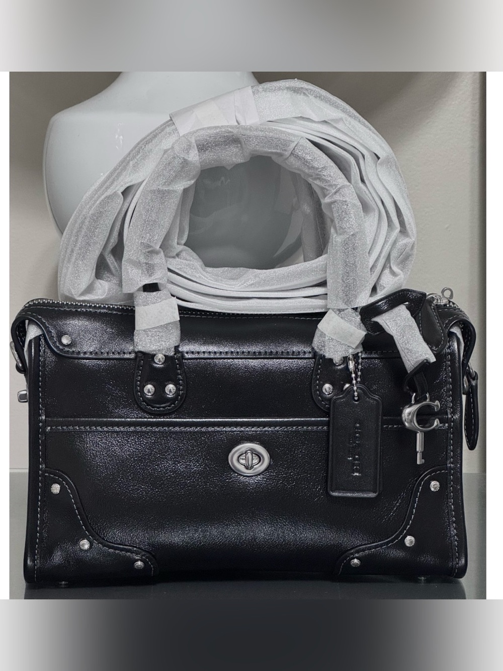 COACH Rhyder Satchel Bag 24, BLACK